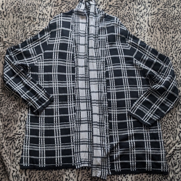 DONATED - Picture 2 of 6